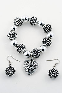 Silver Tone Heart Bracelet Earring Set