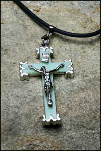 N3003 Glow in the Dark Cross Necklace