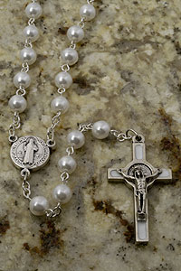 RSS68 Faux Pearl St. Benedict Rosary