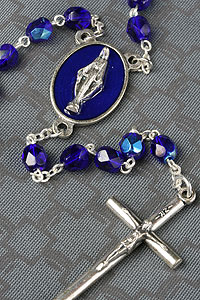 RSS26 Our Lady of Miraculous Medal Glass Rosary
