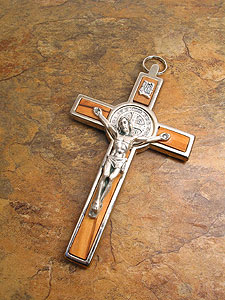 4280 5 St. Benedict Crucifix with Olive Wood Inlay