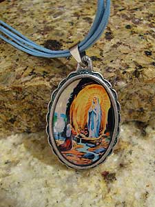 6623-0 Color Medallion on Blue String