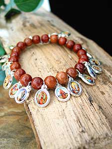4017-7 Wooden Bracelet with Holy Medals