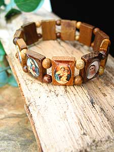 4030-4 Wooden Bracelet with Holy Medals
