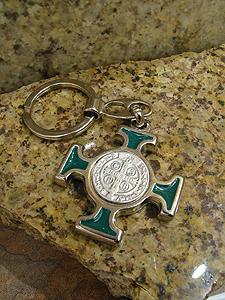 BSE358 Silver Tone St Benedict keychain