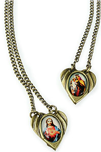 6439-4 Heart Shaped Gold Tone Scapular on Chain