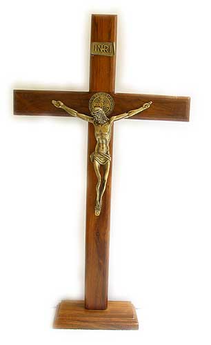 16.5 Standing Crucifix